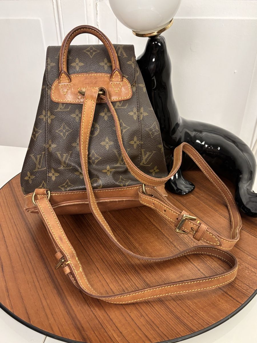 Louis Vuitton Zaini: Louis Vuitton Montsouris Backpack Monogram Small – Usato da Winterthur venduto da Atelier.W.Maison 2