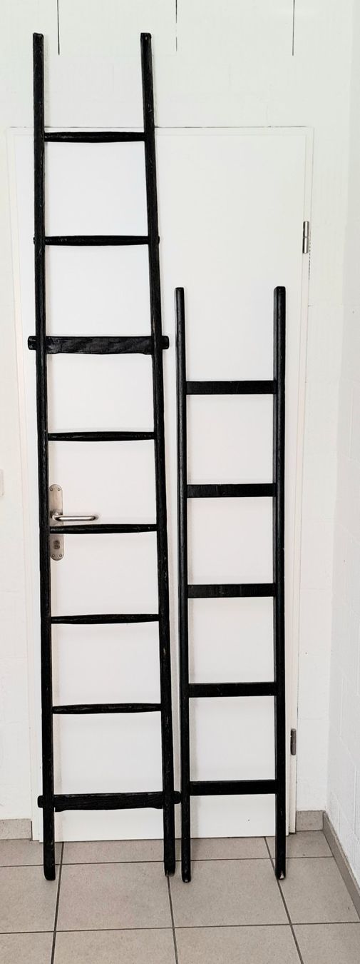 Tutte le decorazioni: 2 Original Kaminfeger-Holzleitern – Usato da Oftringen venduto da Offers