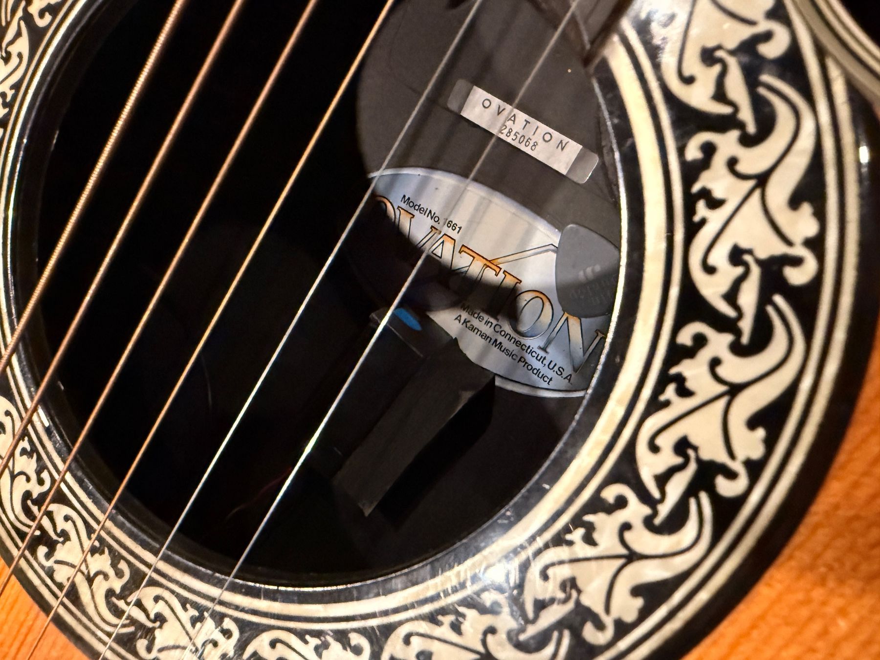 Strumenti musicali: Ovation Gitarre Model No. 1661 – Usato da Thun venduto da S.Nyff 3