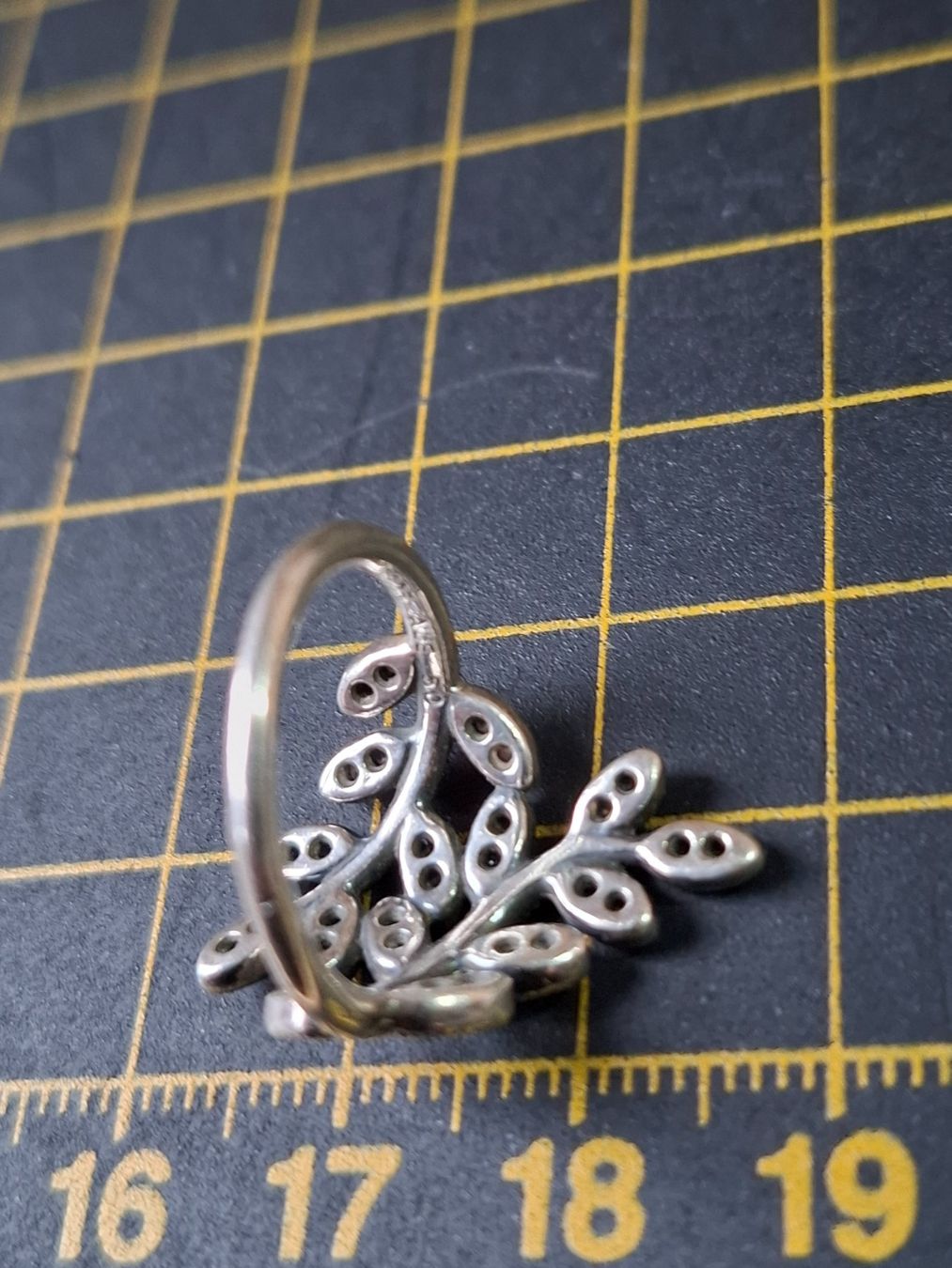 Pandora Bagues: Ring Silber 925 Ale Grösse 50 – D'occasion à Zwieselberg par Halifaxmendusli 4