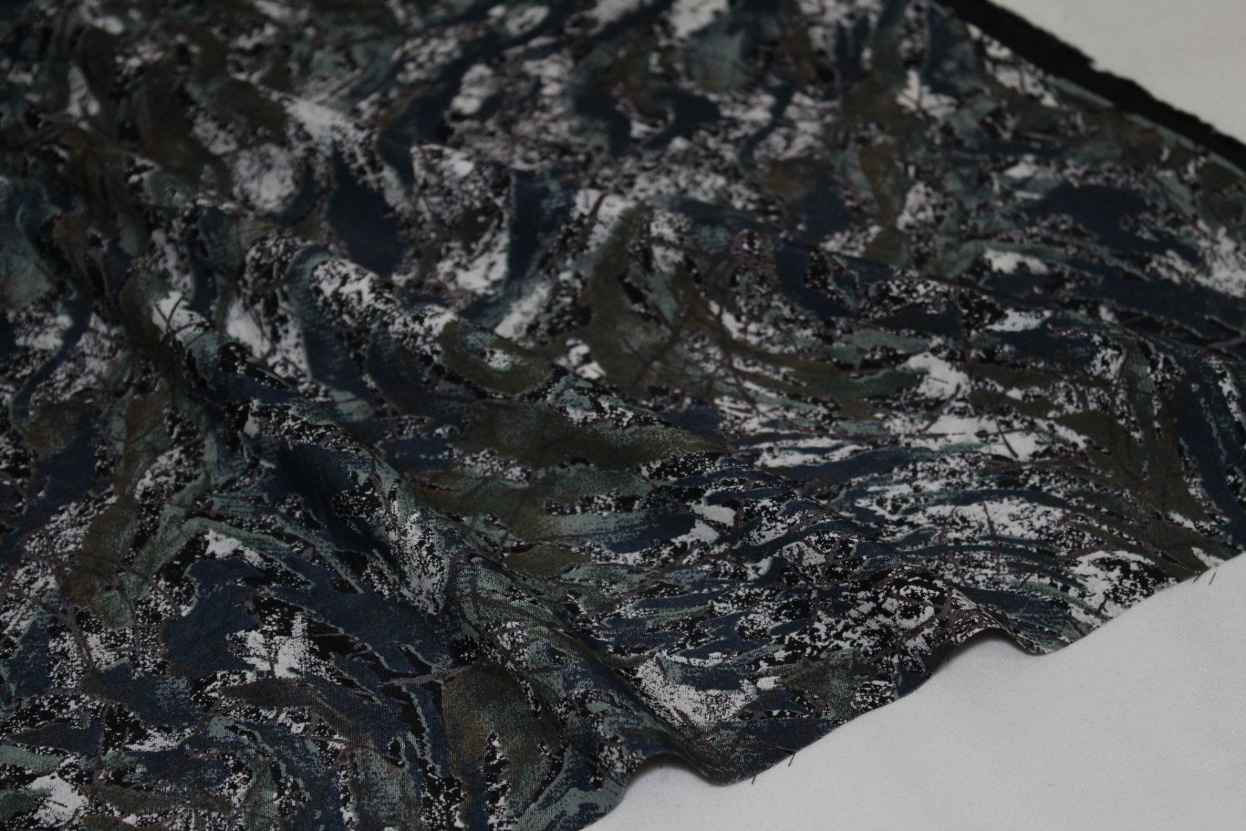 Tessuti: Stoff Kleiderstoff Viscose – Nuovo (secondo la descrizione) da Obfelden venduto da solomon111