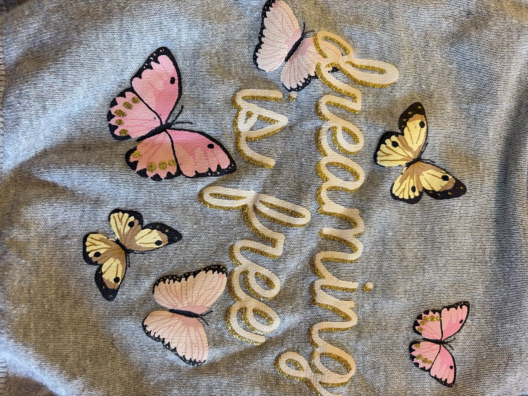 Maglioni & Felpe: Süsser H&M Pullover, Gr.86 , mit Schmetterlingen🦋 – Usato da Brüttisellen venduto da val_r8g6 2