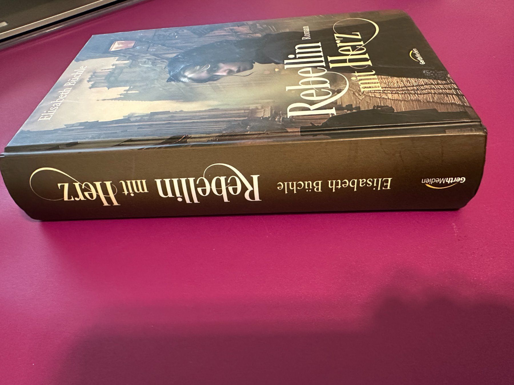 Libri: Elisabeth Büchle: Rebellin mit Herz – Nuovo (secondo la descrizione) da Endingen venduto da Jilly-Lilly 2