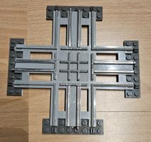 Lego Eisenbahn 12V - 2 Kreuzungen