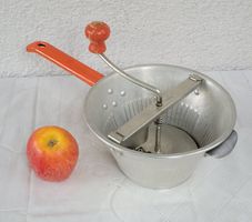 Grosi's Passehuit Aluminium 70er Jahre 