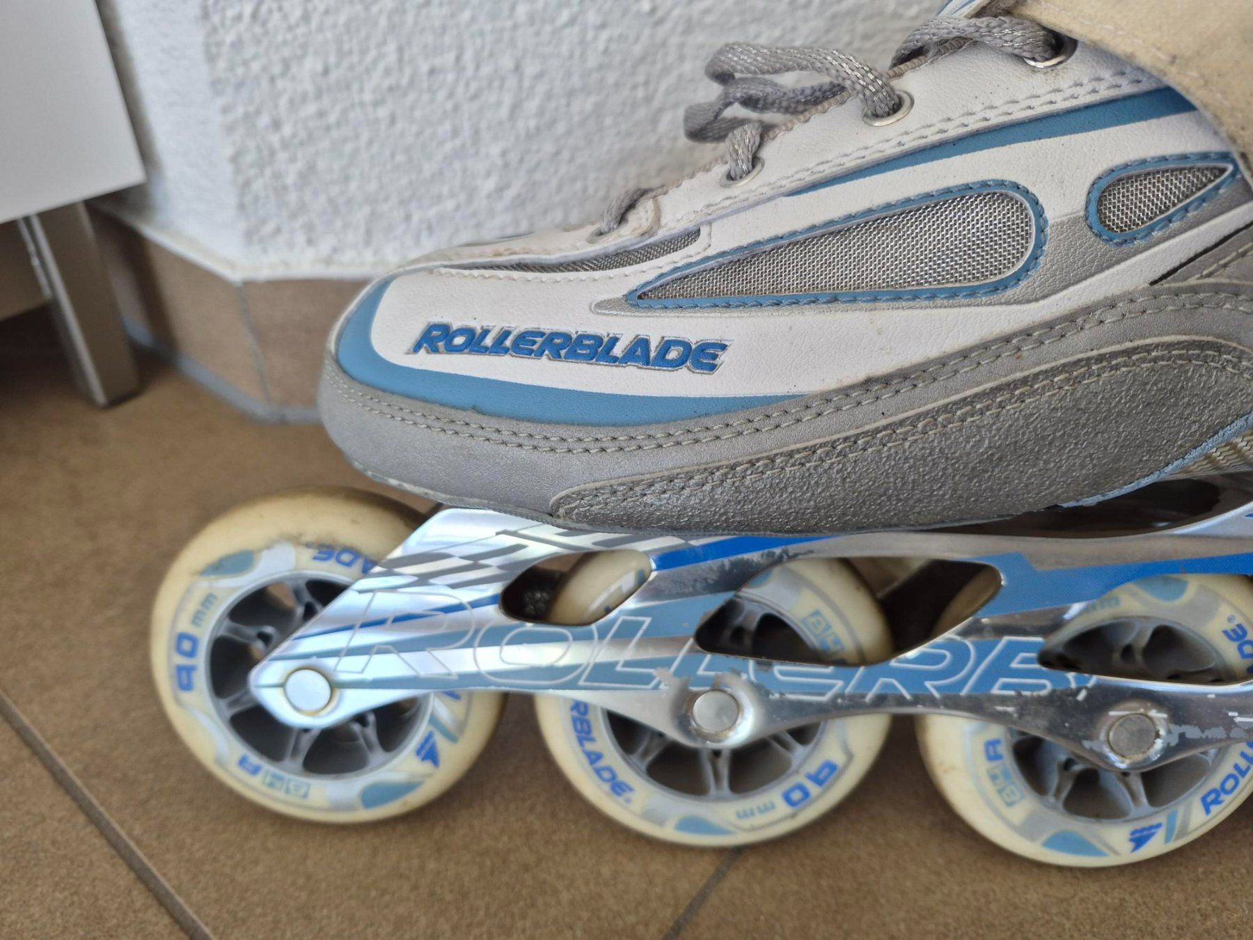 Pattini in linea & Pattini a rotelle: Inlineskates Rollerblade – Usato da Urnäsch venduto da Ssotto 1