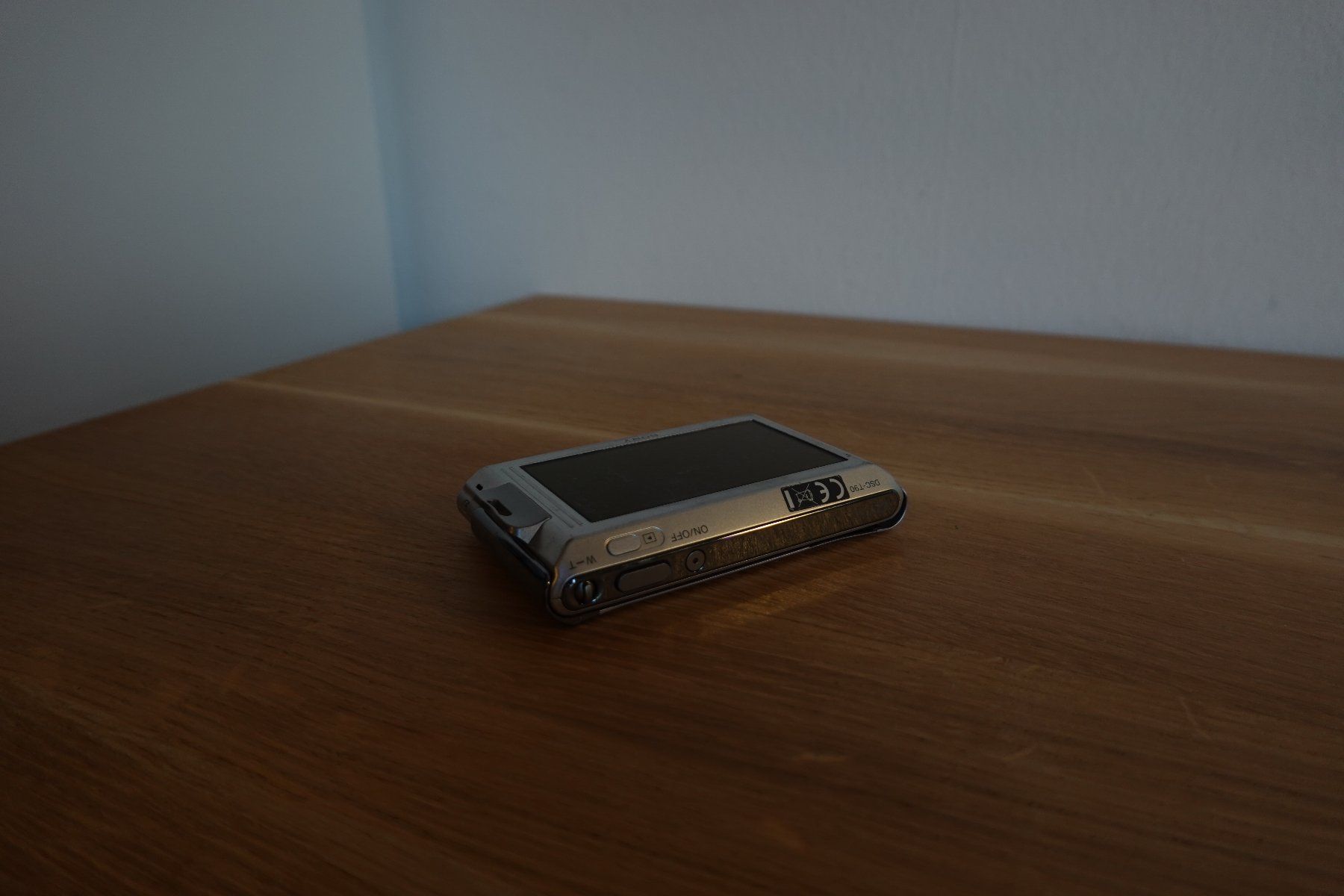 Sony Kamera: Sony DSC-T90 - Grau – Defekt aus Fribourg von mar_9vlt 5