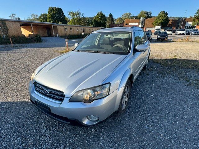 Subaru Autos: Subaru Outback 2.5 AWD – D'occasion à Weinfelden par paw14