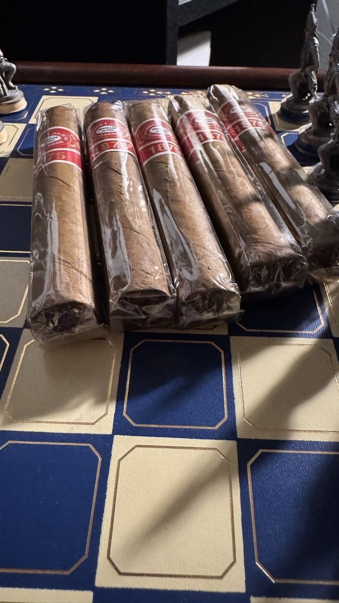 Sigari: 5 Romeo y Julieta 1875 Zigarren BULLY – Nuovo e nell'imballaggio originale da Brugg AG venduto da GiovanniVercetti 1