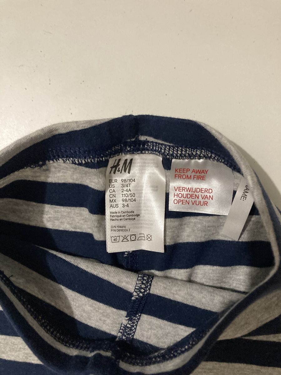 H&M Leggings: Gestreifte Leggins H&M Gr. 98/104 – Nuovo (secondo la descrizione) da Zürich venduto da Ekka 1