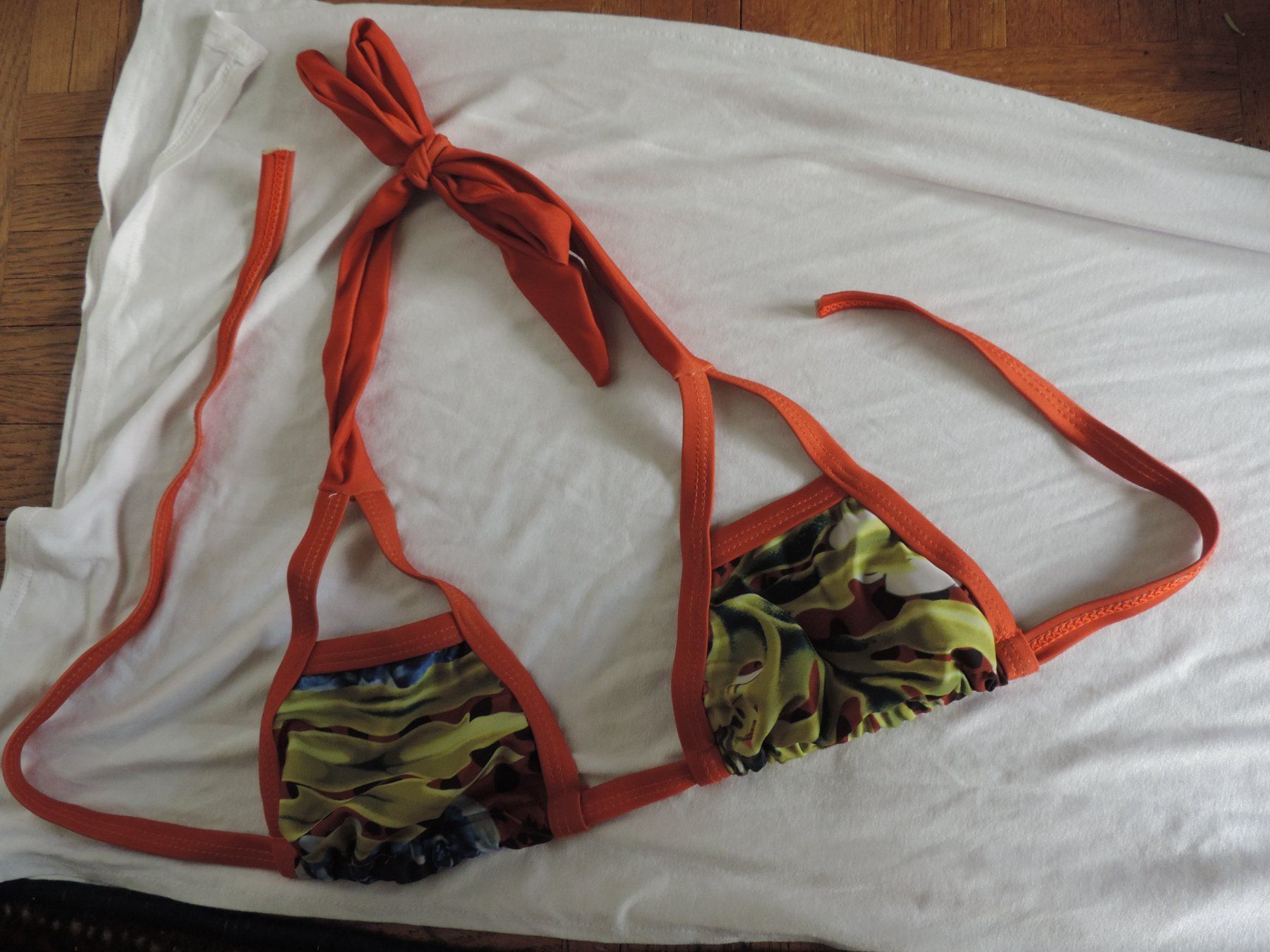 Badekleider & Bikinis: maillot de bain orange avec robe et sac – Gebraucht aus Genève von Axelle333 8