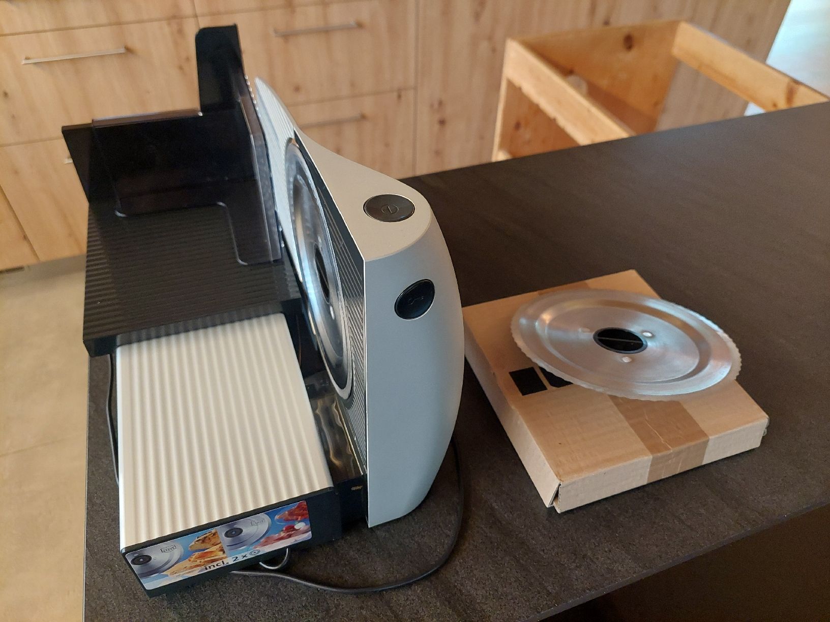Siemens Elettrodomestici da cucina: +++ Siemens Aufschnittmaschine +++ – Usato da St.Ursen venduto da Netz92 4