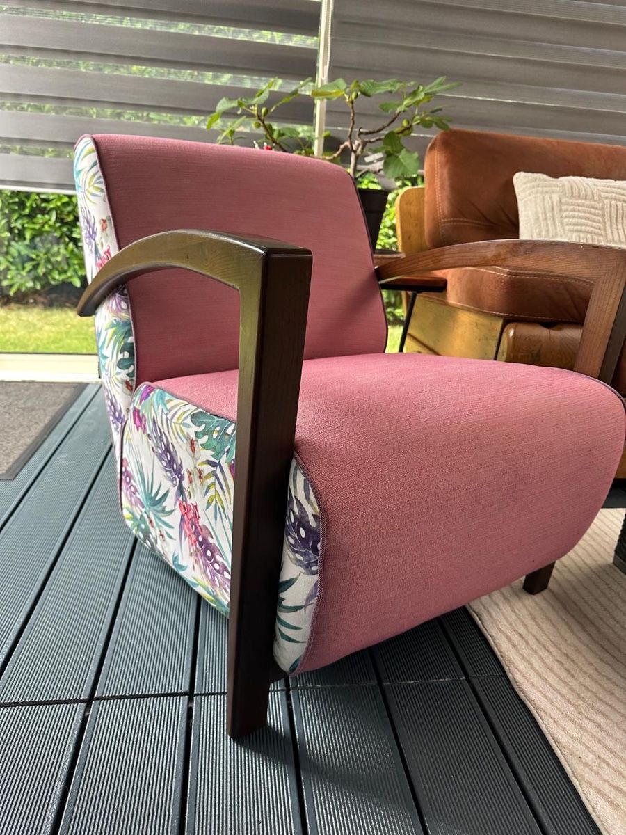 Poltrone: Fauteuil vintage rose poudré – Usato da Bulle venduto da Deethven