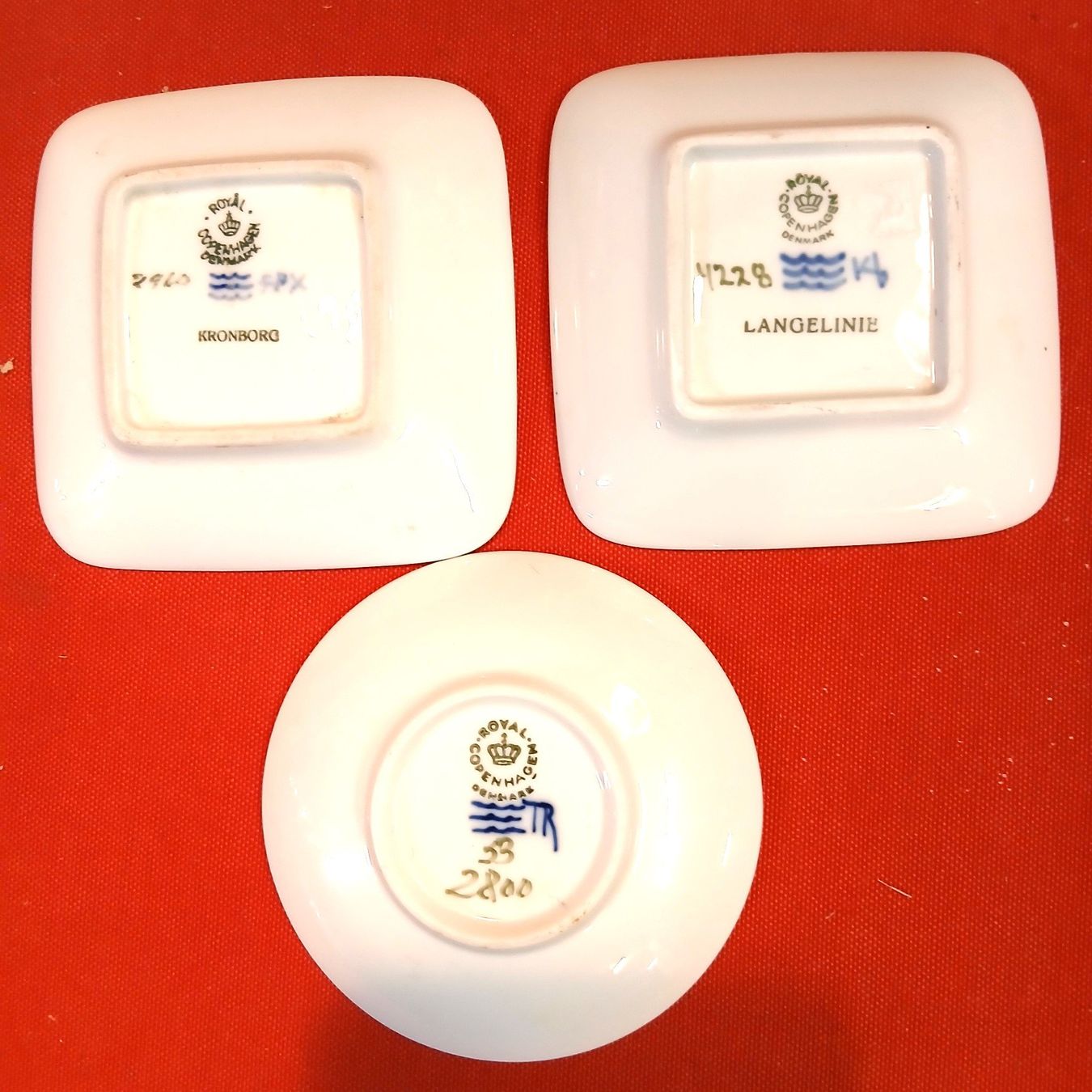Royal Copenhagen Servierplatten: ROYAL COPENHAGEN 3 petits plats – Neu (gemäss Beschreibung) aus LE MONT-SUR-LAUSANNE von CHOCO04 1