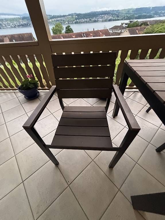 Tischset: Gartentisch & 4 Stühle für Balkon oder Garten – Gebraucht aus Uetikon am See von ms06458 4