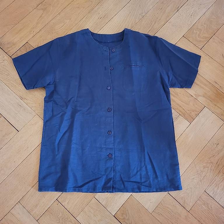 Camicette: Blaues Hemd Leinen M / L Oversize  – Usato da Bern venduto da jud_7ct5