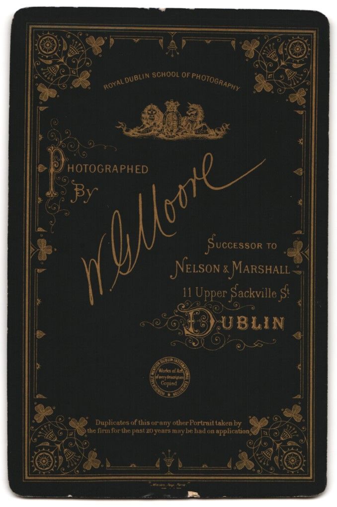 Fotografie & Manifesti: Fotografie W. G. Moore, Dublin, Portrait – Usato da Berlin venduto da bartko-reher 1