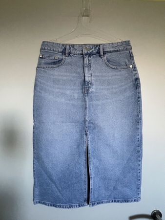 Jupe longue en jeans Zara fendue taille haute L Neuve