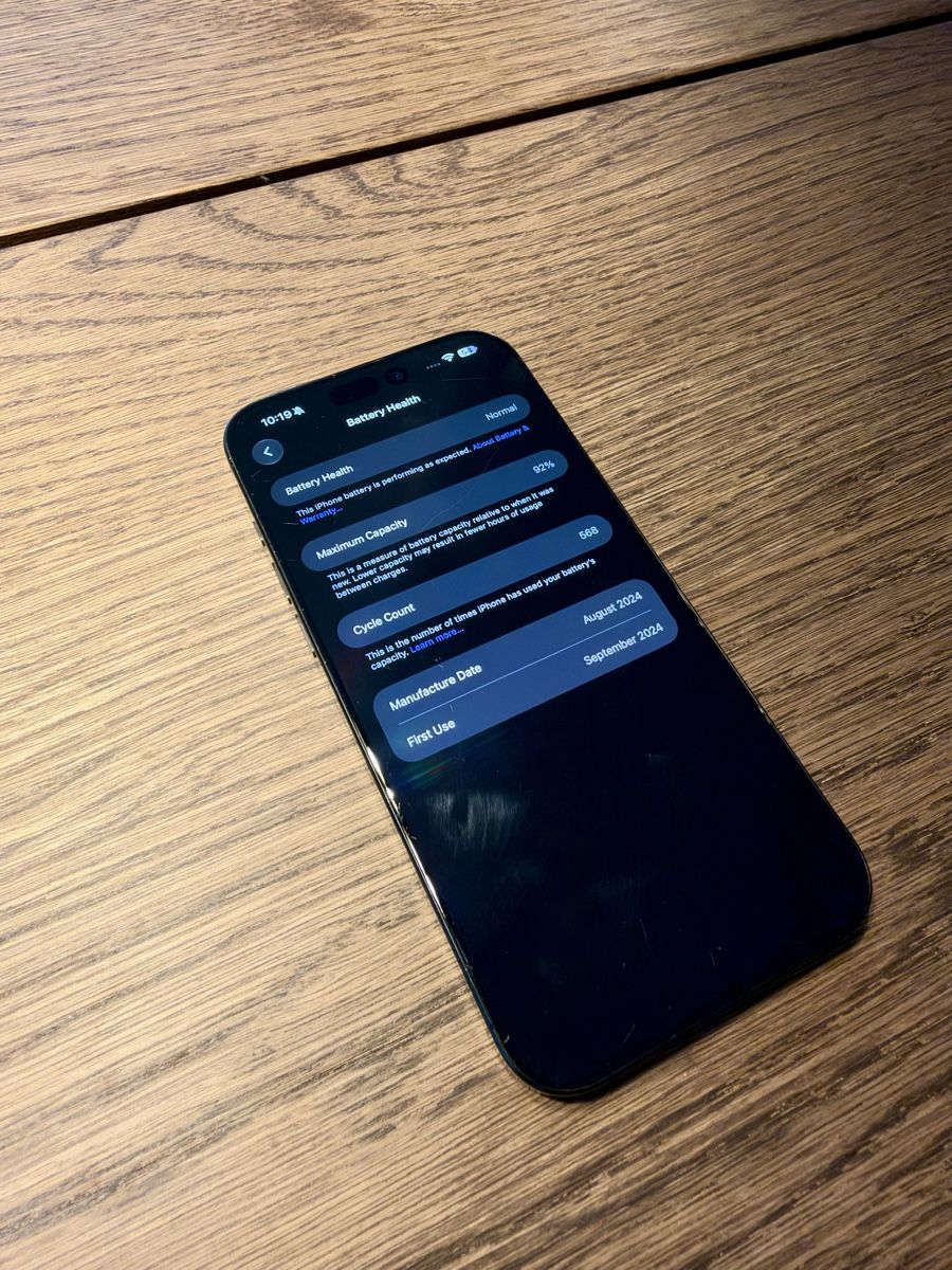Apple Telefoni cellulari / Smartphones: Apple iPhone 16 Pro Max 1TB - 92% Akku – Usato da Dübendorf venduto da Phen 3