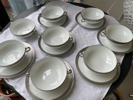 8 Suppentassen mit Untertellern Jammet Seignolles Platin