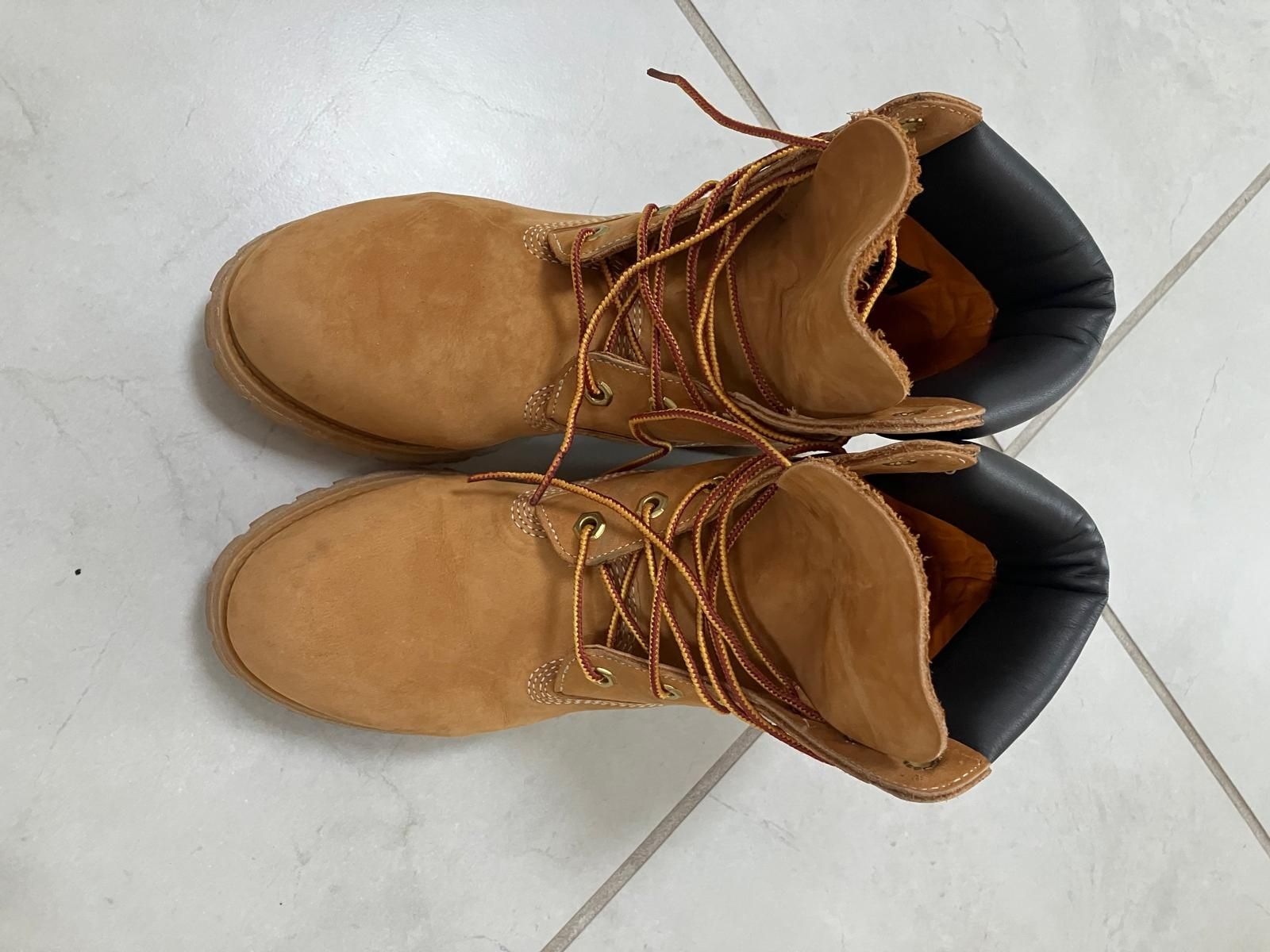 Timberland Scarpe da uomo: Schuhe Timberland 7 1/2 – Nuovo (secondo la descrizione) da Bern venduto da Leali_71