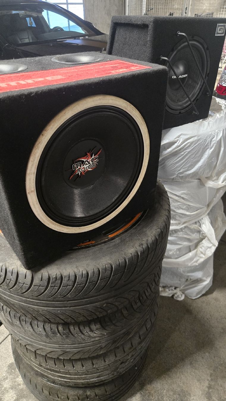 Casse acustiche: MAC Audio & Gladen Subwoofer – Difettoso da Rotkreuz venduto da ssss8893