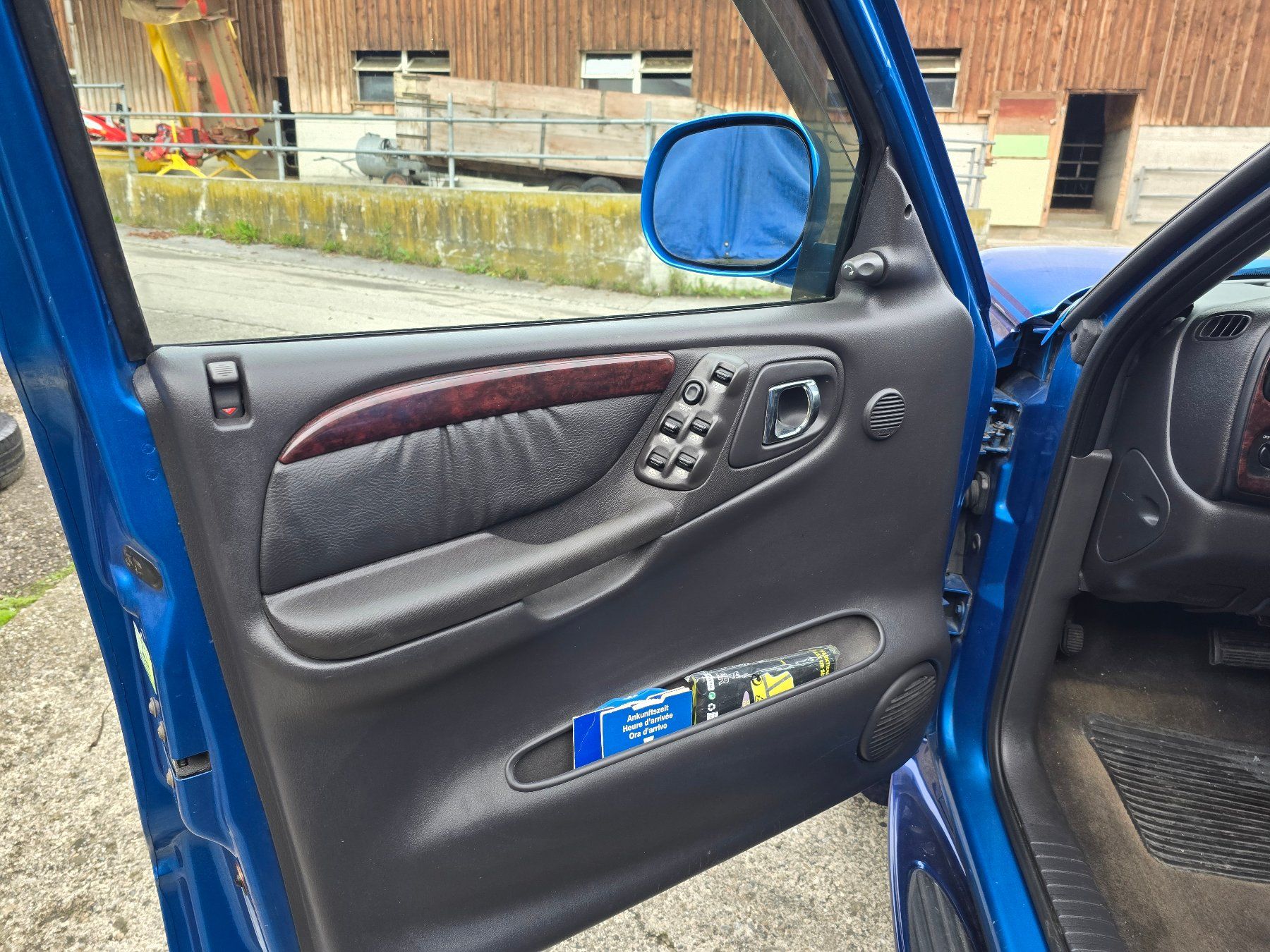 Dodge Automobili: Dodge Durango 5.9 Liter – Usato da Arbon venduto da Marlyse2 3