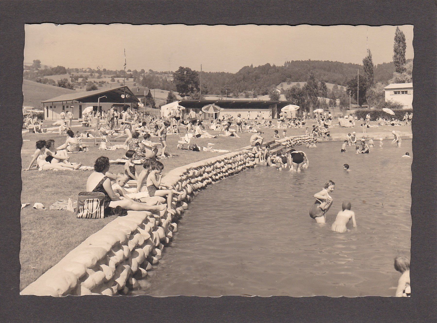 Cartoline postali: SURSEE - Strandbad, 1963 – Usato da Reiden venduto da cinfis