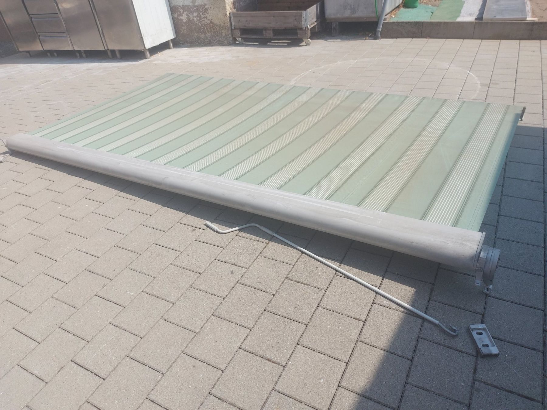 Stobag Marquises: Markise mit Gestell hellgrün gestreift ca. 360x200cm – D'occasion à Rheinau par profitronic.shop 8