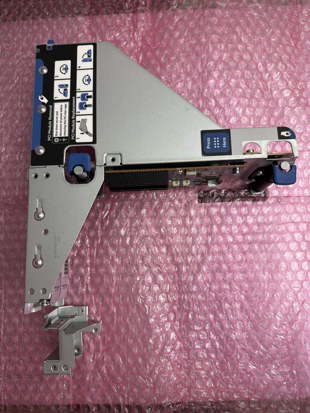 Hewlett Packard Server: HPE DL380 Gen10 x16 Tertiary Riser Kit - 876320-001 – Usato da Münsingen venduto da Hanibal26