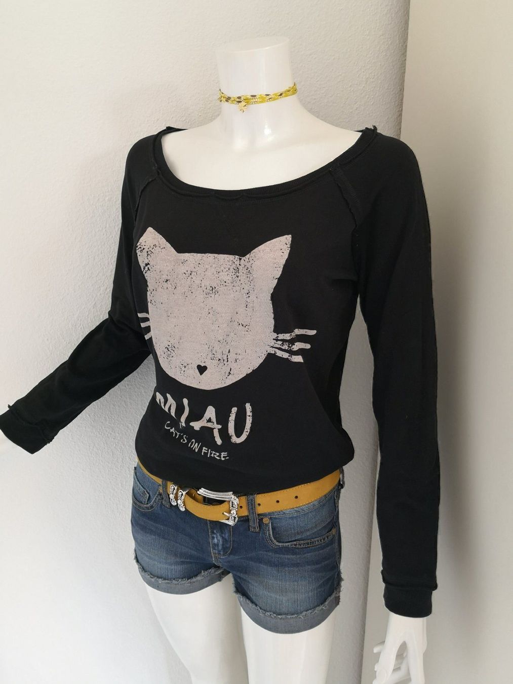 Mango Maglioni & Felpe: 🤩MANGO MIAU PULLOVER SCHWARZ & D&G P. – Nuovo (secondo la descrizione) da Olten venduto da Naja-Twins-Twins 1