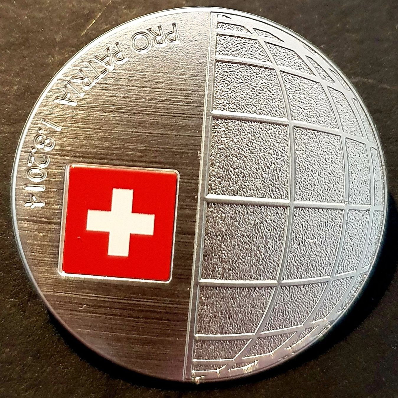 Broches & Aiguilles: 1.August - Abzeichen 2014 – D'occasion à Egerkingen par Acc1