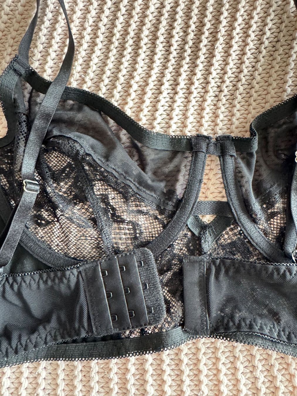 Altra biancheria intima: Ensemble lingerie noire – Nuovo (secondo la descrizione) da Montreux venduto da Izapechee 2