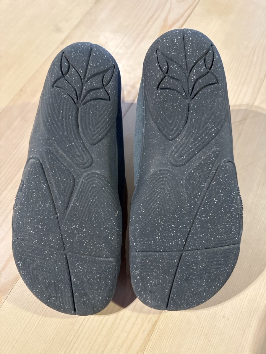 Wildling Scarpe per ragazzi: Wildling Barfuss-Schuhe Grösse 38  – Usato da Utzenstorf venduto da jorjia 1