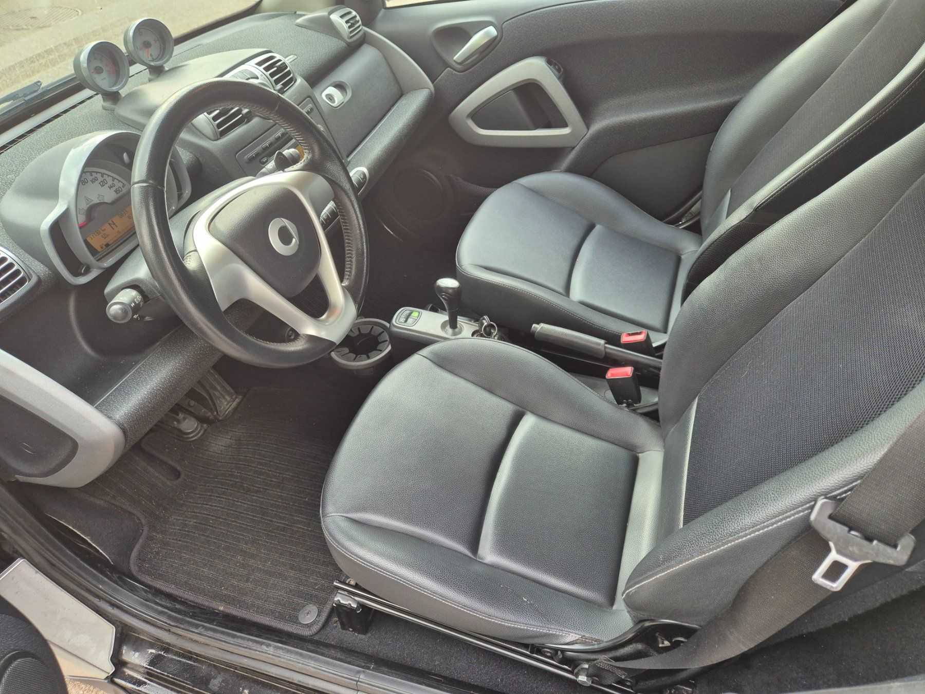 Smart Automobili: Smart Cabrio  117000km – Usato da Hombrechtikon venduto da LusoSmartch 4