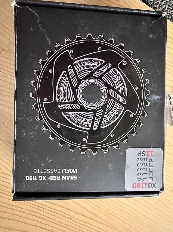 Musicassette: SRAM Red Kassette 11/28 – Usato da Jens venduto da KillBill 2