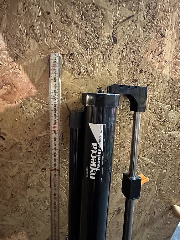 Schermi: Leinwand mit Stativ – Usato da Rebstein venduto da Svnb03 4