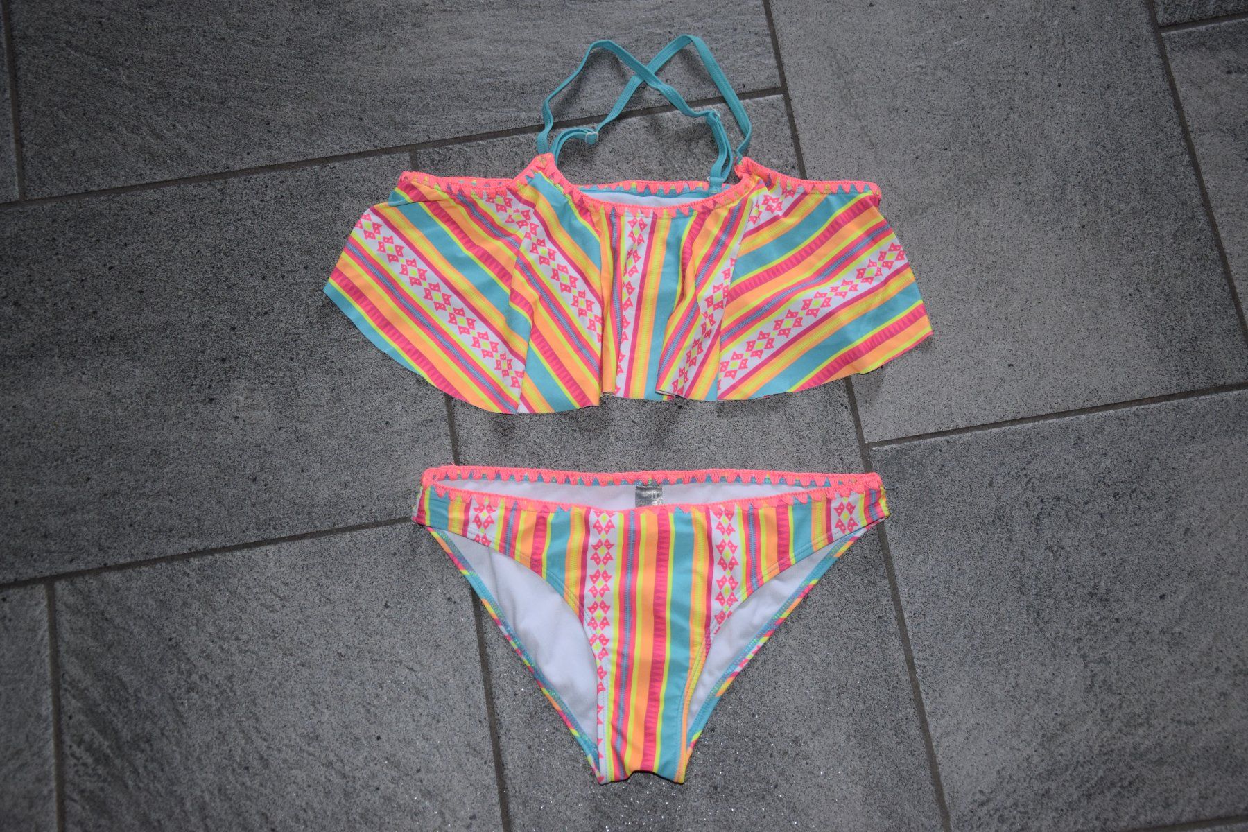 Costumi da bagno & Bikini: Mädchen Bikini gr. 170/176 – Usato da Mezzovico venduto da finsteraar