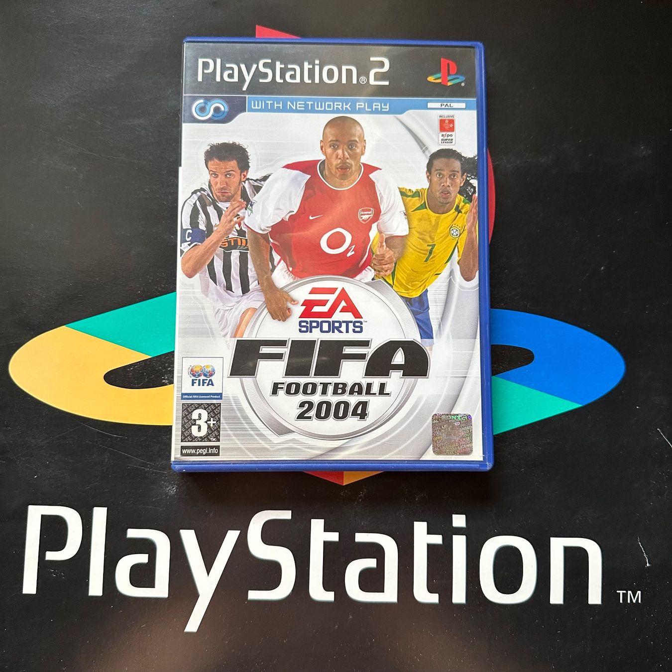 Sony Giochi: Fifa 2004 für Sony PlayStation PS2 – Usato da Kestenholz venduto da Mad18
