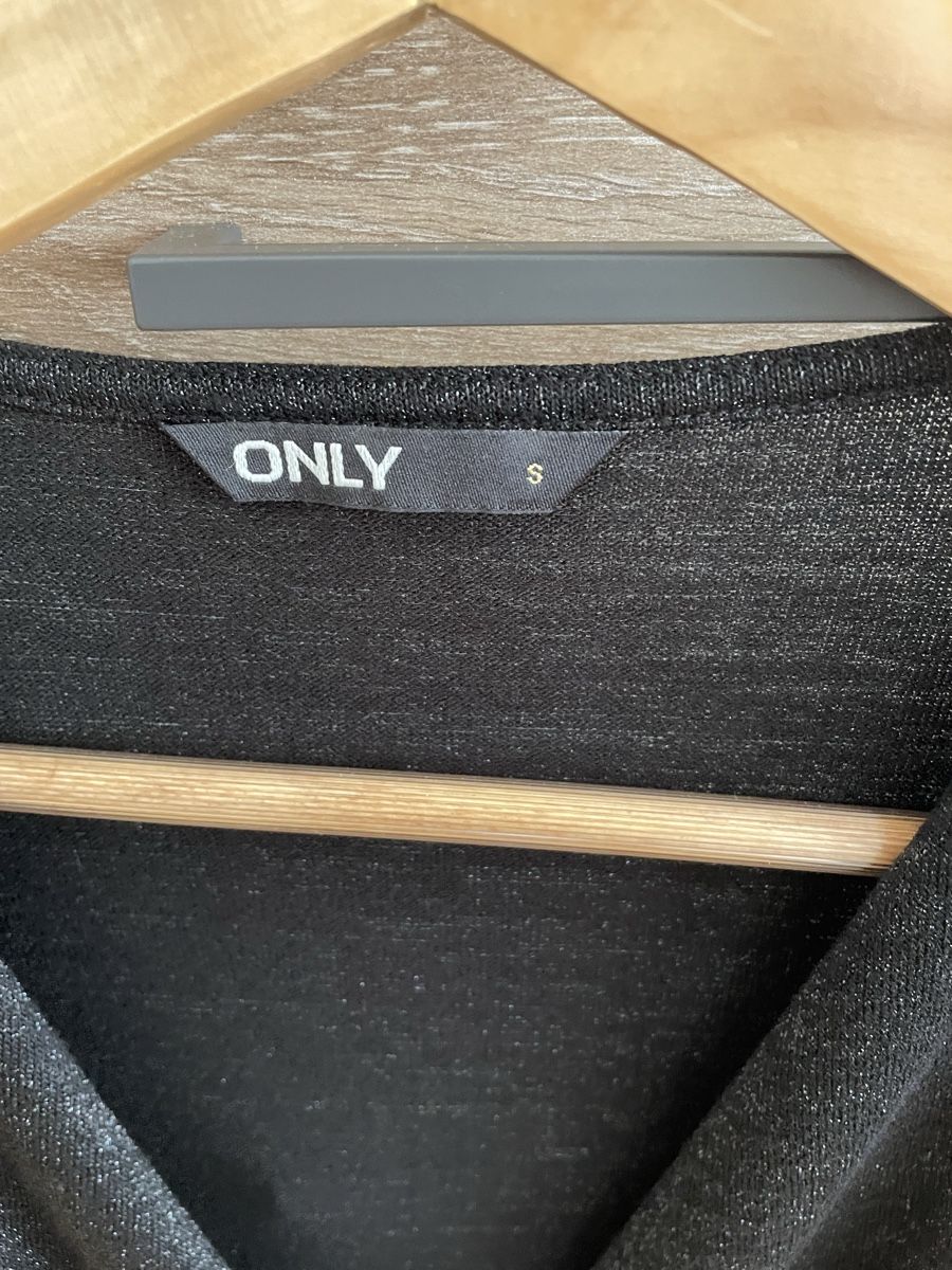 Only Top: ONLY Wickelbody, Schwarz, Glitzer, Gr. S - – Usato da Oberwil BL venduto da Petermib 1