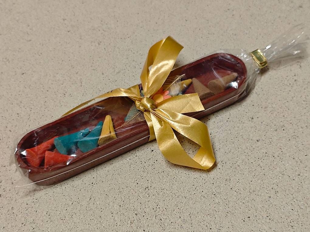 Candele: Räucherkerzen Geschenk - Tannenduft / Zimpfapfel – Usato da Winterthur venduto da fri_h2ns 1