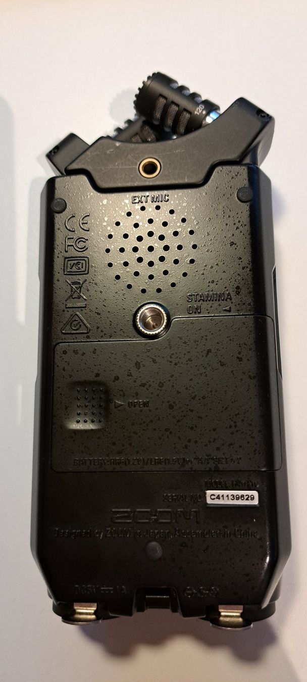 Zoom Enregistreurs: ZOOM H4n Pro    Handheld Audiorekorder – D'occasion à Urdorf par Canyamel1 2