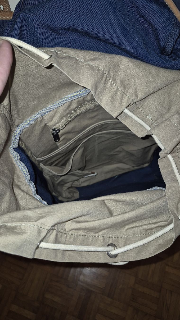 Fjällräven Zaini: Fjällräven Rucksack mit Leder – Nuovo (secondo la descrizione) da Zürich venduto da Knauelrockerin 1