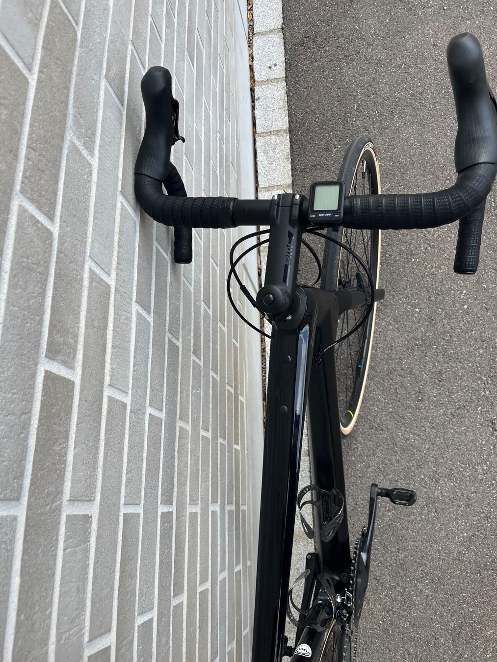 BMC Biciclette: BMC Roadmachine FOUR – Usato da Bülach venduto da opr_8yvg 2