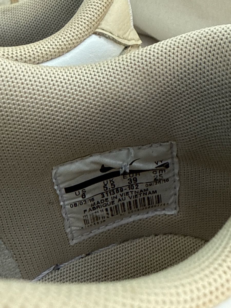 Nike Scarpe da donna: Nike Dunk Low Beige & Weiss Sneaker Gr 39  – Usato da Zürich venduto da Coco.swiss 1