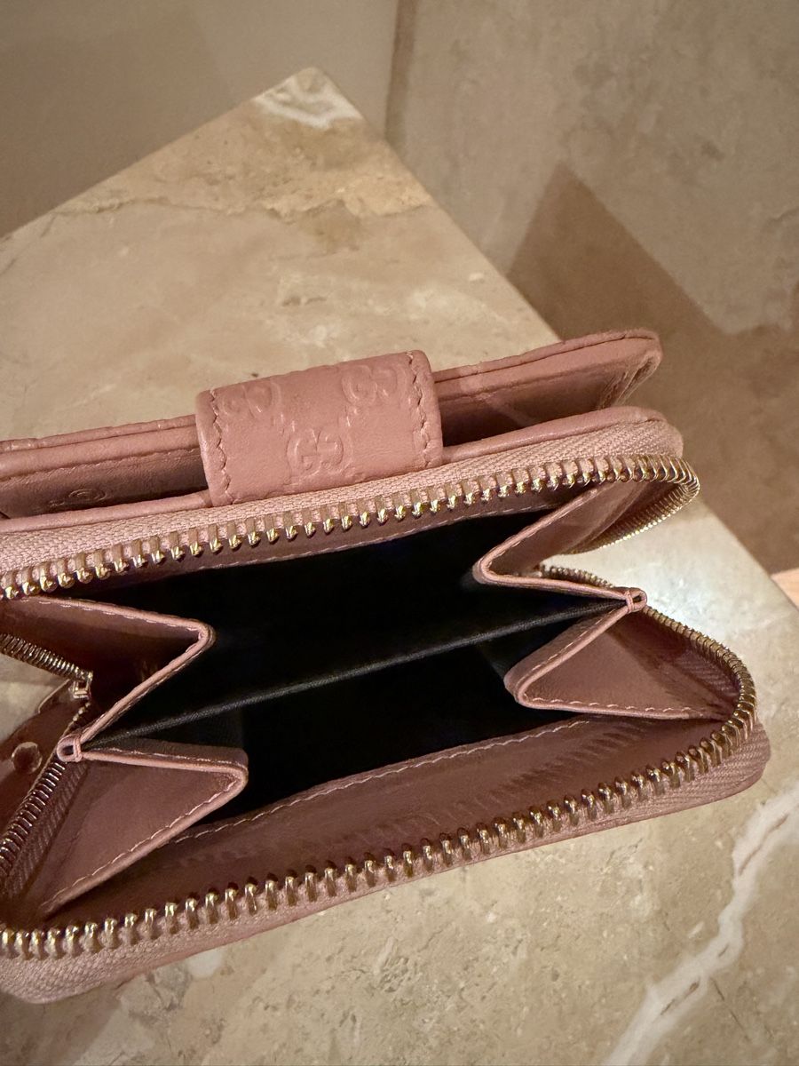 Gucci Portamonete: Gucci wallet – Usato da Paradiso venduto da apf_mh9c 6