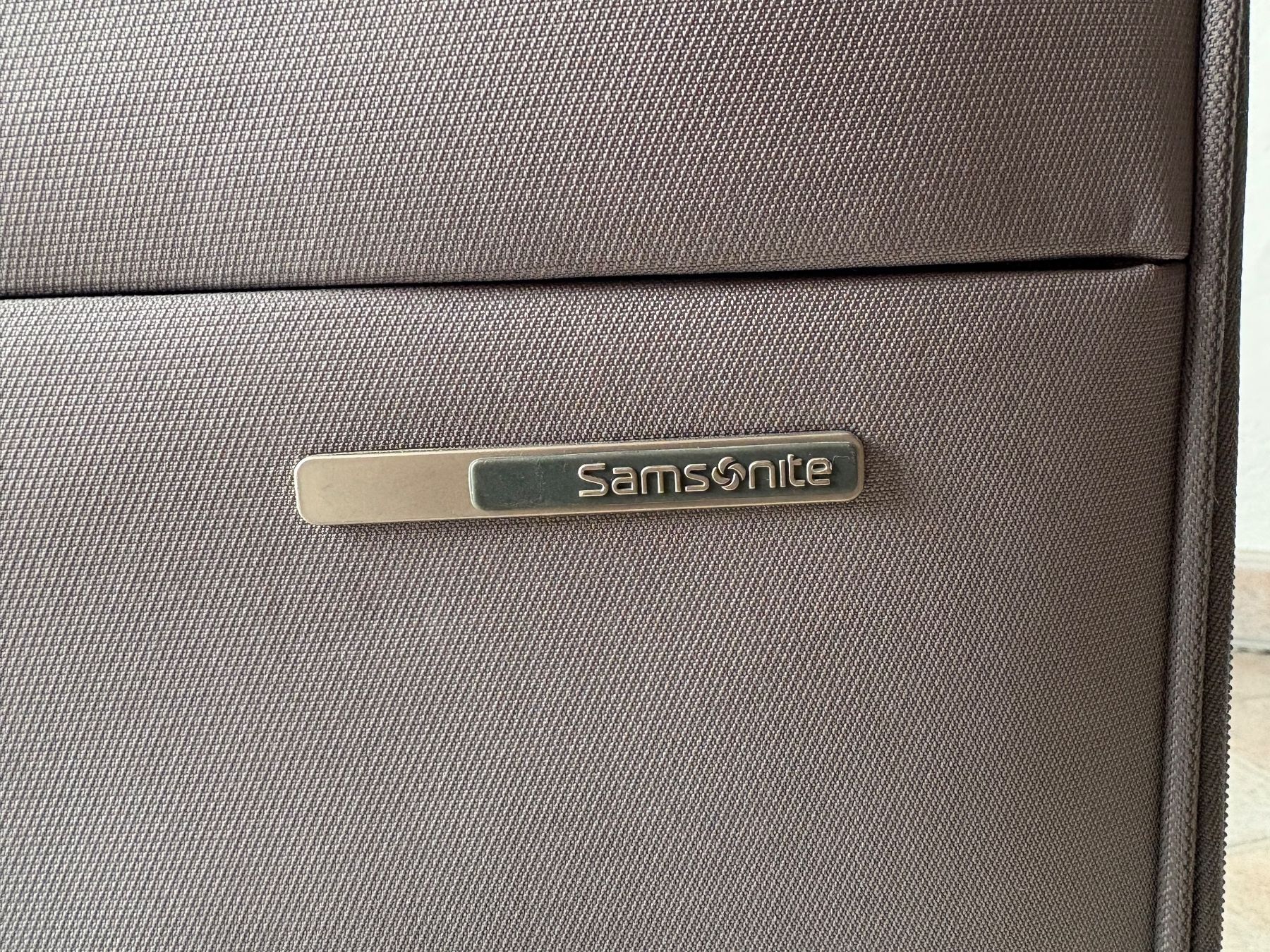 Samsonite Reisekoffer: Samsonite Base Boost 55cm 4 Rad Handgepäck Koffer – Gebraucht aus Uerkheim von ruthb2112 6