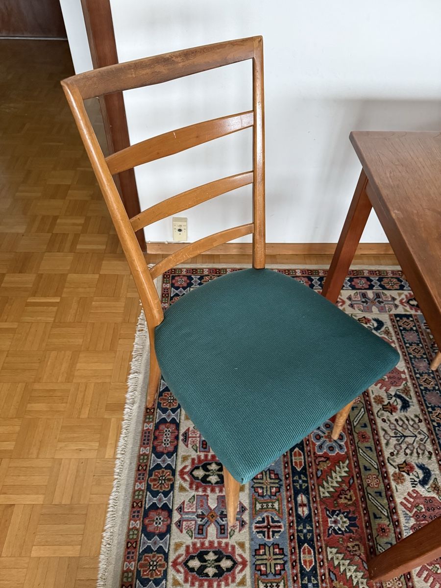 Set di tavolo e panche: Esstisch mit 4 Stühlen- Standort: 6900 Lugano – Usato da Zürich venduto da dotesio1972 1