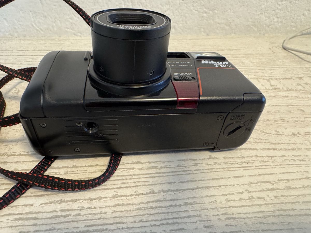 Nikon Kamera: Nikon tw2 kompaktkamera – Gebraucht aus Zunzgen von milesdavis76 4