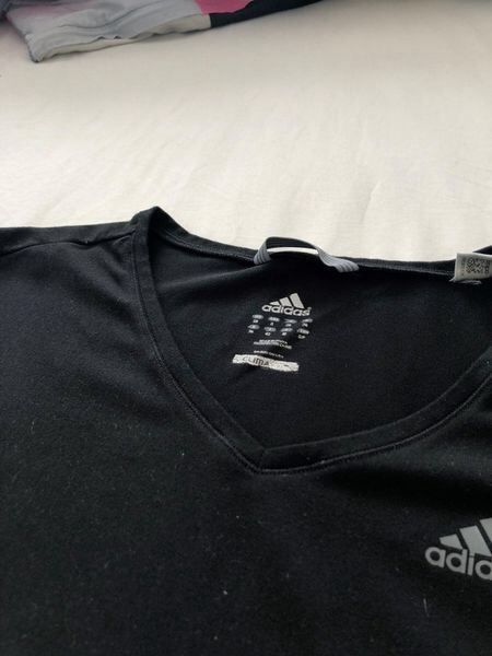 T-shirt: Adidas Shirt – Usato da Niedergösgen venduto da topol14 2
